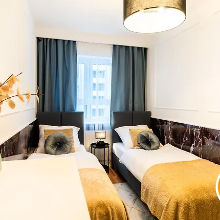 Apartamentysnu, Wola Komfort Iv Z Parkingiem شقة *