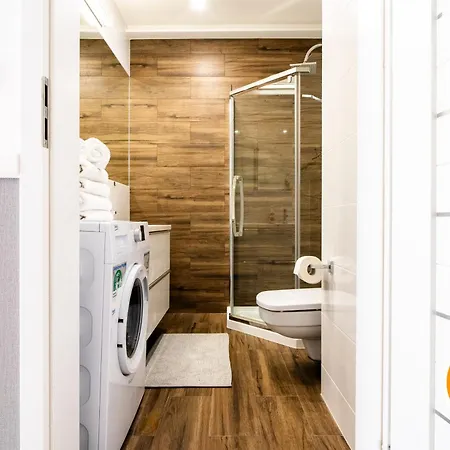 Apartamentysnu, Wola Komfort Iv Z Parkingiem وارسو